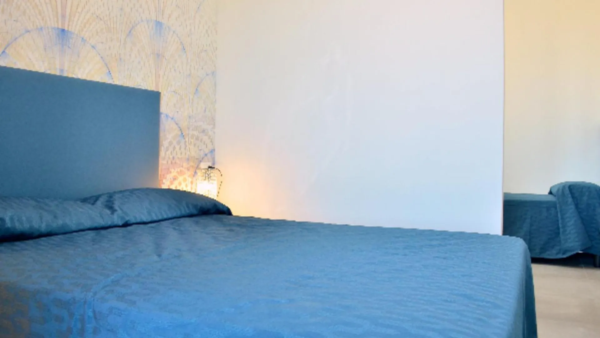 Azure Serenity Modern Sea View Flat With Pool Bibione Apartment