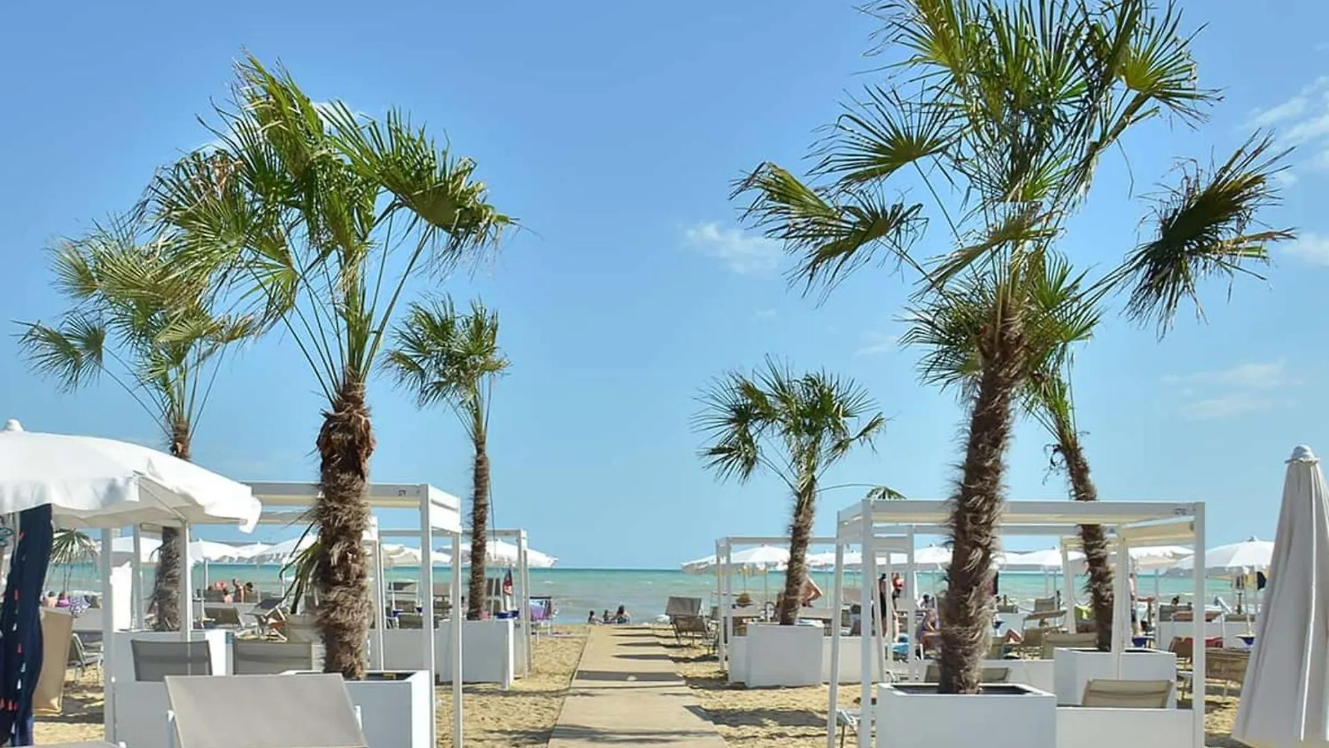 Azure Serenity Modern Sea View Flat With Pool Bibione 0*,