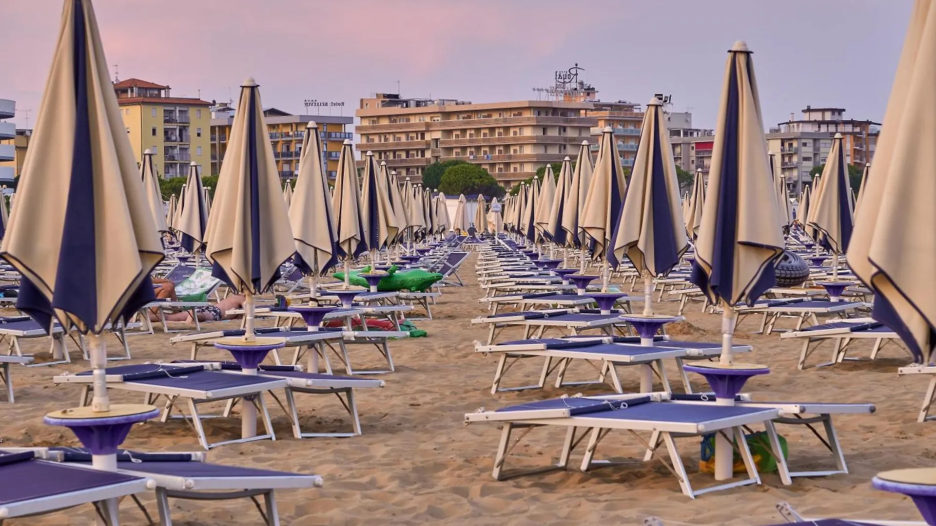 Apartment Azure Serenity Modern Sea View Flat With Pool Bibione Italy