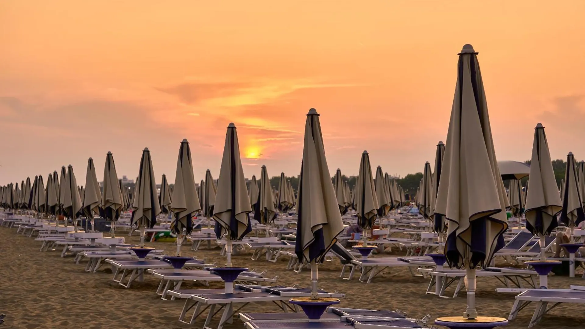 Apartment Azure Serenity Modern Sea View Flat With Pool Bibione